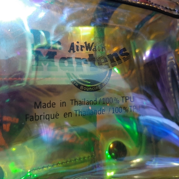 Dr. Martens Vegan Iridescent 7 Inch Crossbody Bag/satchel - Picture 8 of 12